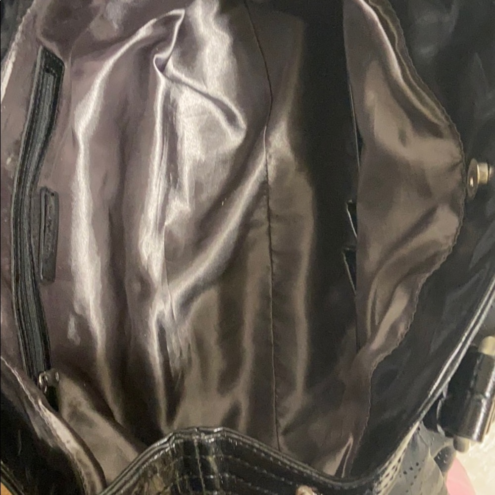 Simply Vera, Vera Wang Purse - Picture 5 of 8